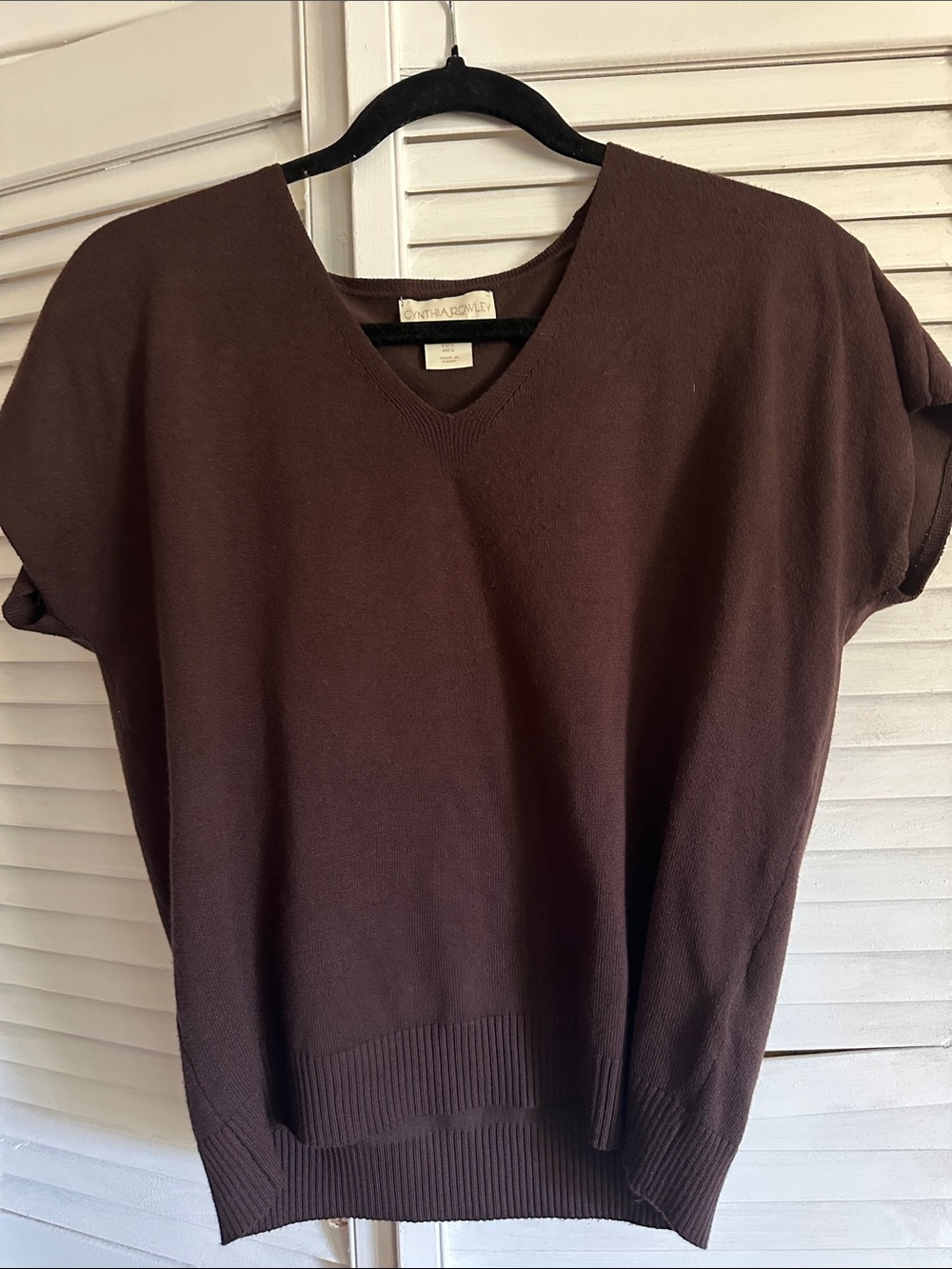 Cynthia Rowley Chocolate Brown V-Neck Short Sleeve Knit Top
